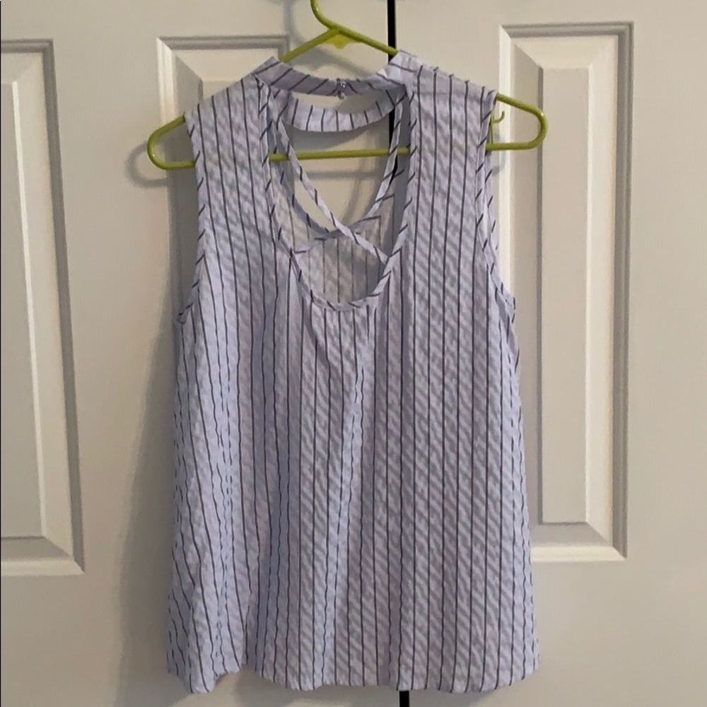 🎡 Wonderland Halter Tank Top Size S 🎡 - Picture 2 of 10